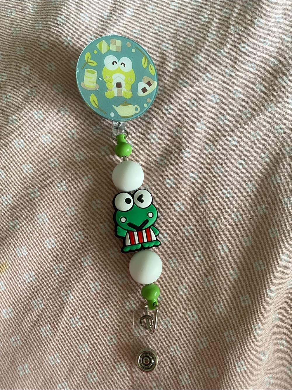 NWOT Hand Crafted Cute Character Badge Reel 💚🖤